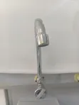 Kifaa cha Kuoshea Mikono cha Gooseneck cha Ukutani Chrome - 1