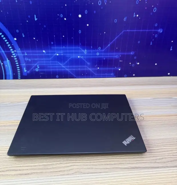 Laptopi ya Lenovo ThinkPad X390 8GB RAM, 256GB SSD - 1
