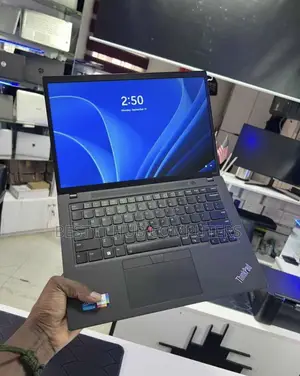 Laptopi ya Lenovo ThinkPad T14s G4 - 32GB RAM, 512GB SSD, i7