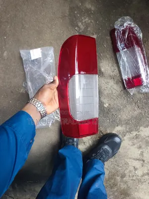 Brand New Tail Light Lens for Nissan Hardbody NP300