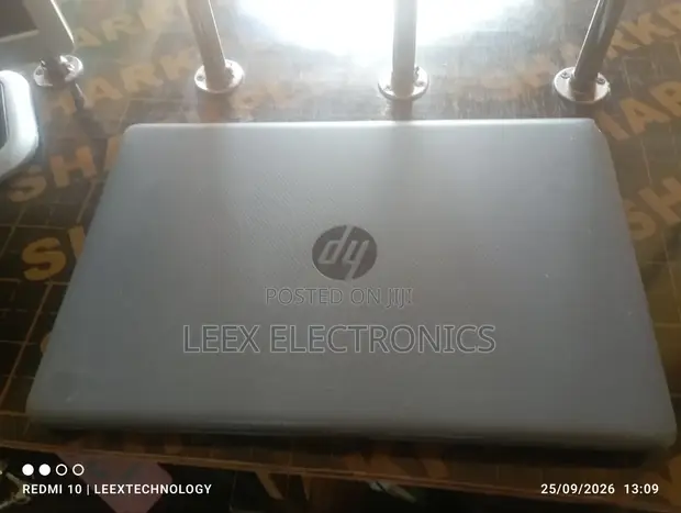 Laptop HP EliteBook 820 G3 - 8GB RAM, 500GB HDD+SSD - 1