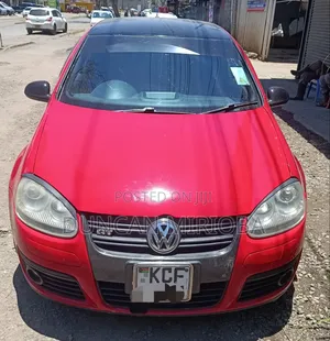 Volkswagen Golf 2009 Nyekundu