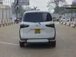 Toyota Sienta 2016 Nyeupe - 4