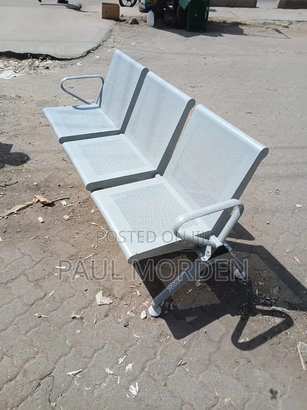 Kiti Kipya cha Mpokezi cha Boss Office Products - 1