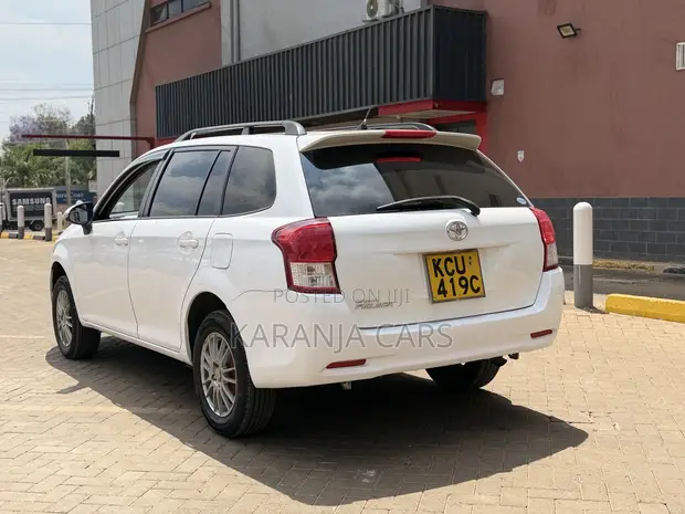 Toyota Corolla Fielder 1.5 Petrol FWD 2013 - 1