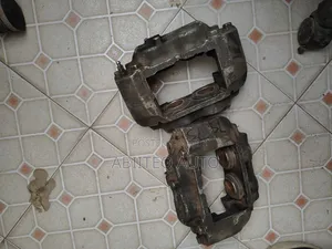 Brake Calipers za Toyota Land Cruiser 79 Series