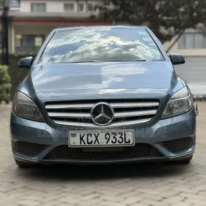 Mercedes-Benz B-Class B180 2012