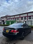Toyota Crown Athlete 2012 Nyeusi - 3