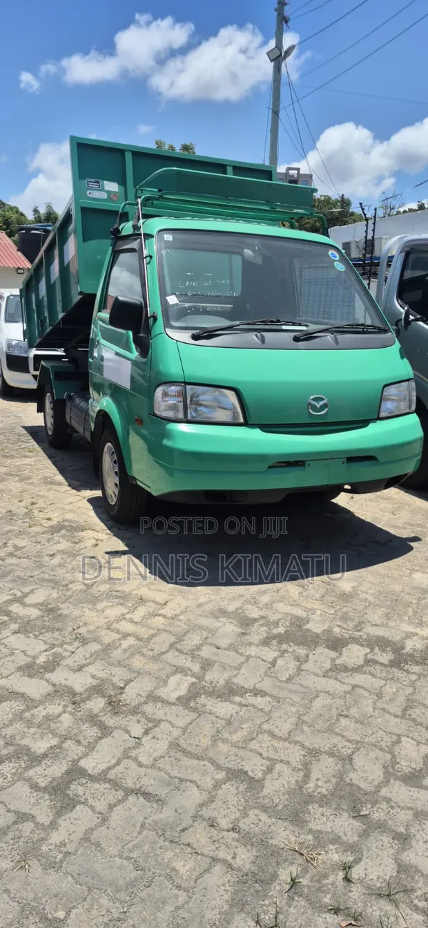 Mazda Bongo Mini Truck Tipper - Manual Petrol 4WD - 1