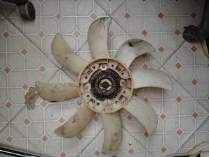 Toyota Land Cruiser 79 Series Fan na Clutch