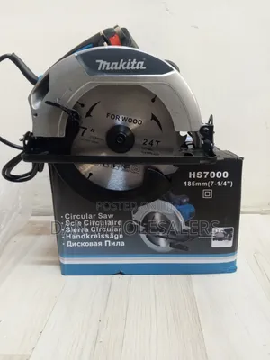 Makita Mpya 7-1/4" 1200W Circular Saw (HS7000)