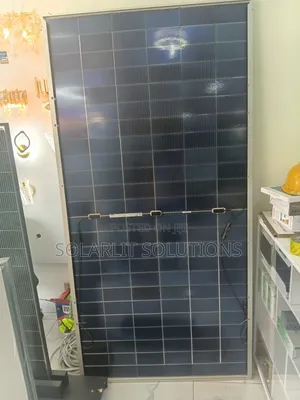 Jopo la Solar la N-Type Bifacial la 585W Lenye Ufanisi Mkubwa