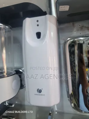 Hyde Automatic Air Freshener Dispenser