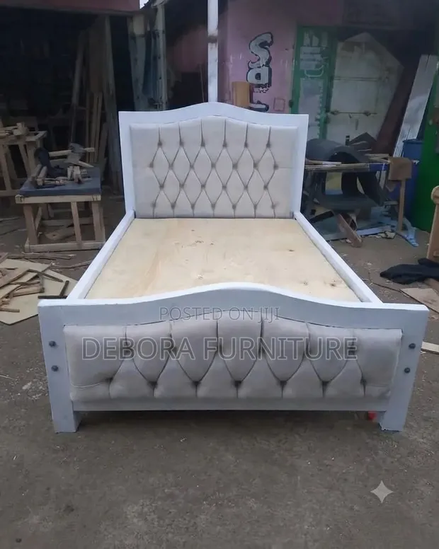Luxury Diamond-Tufted Wooden Bed Frame - White 4x6 - 1