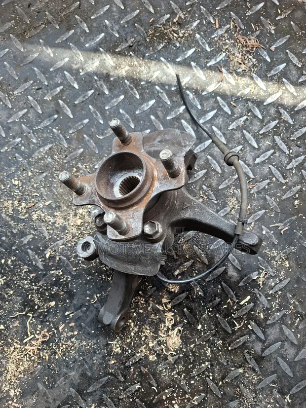 Suzuki Wagon R / Alto Front Hub (Used) - 1