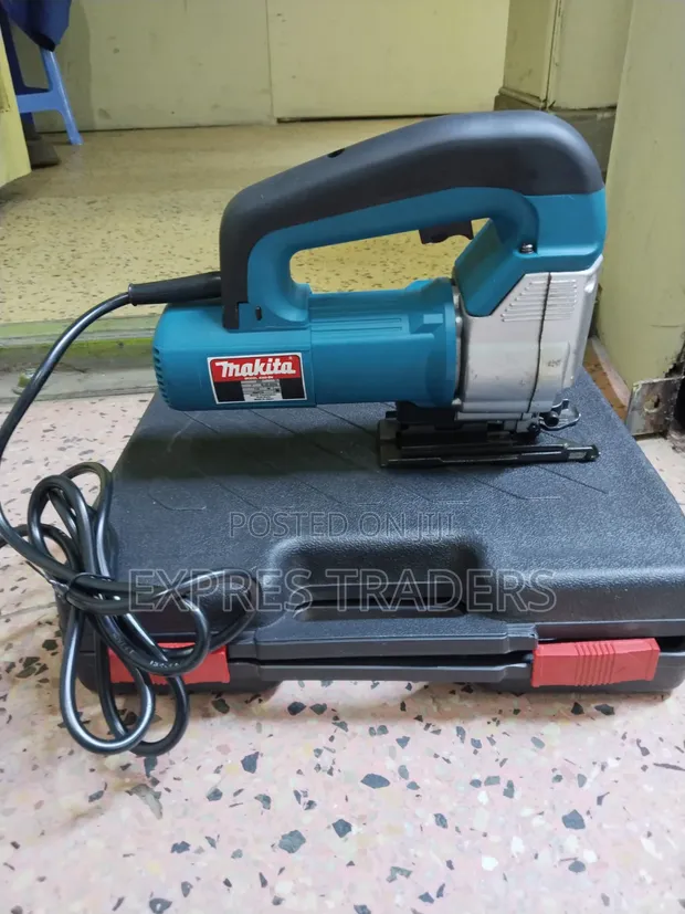 Makita Jigsaw 710W (Japan) - 1