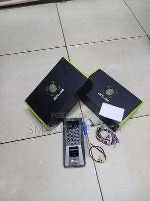 Mfumo wa Udhibiti wa Ufikiaji wa Kidole cha ZKTeco F18