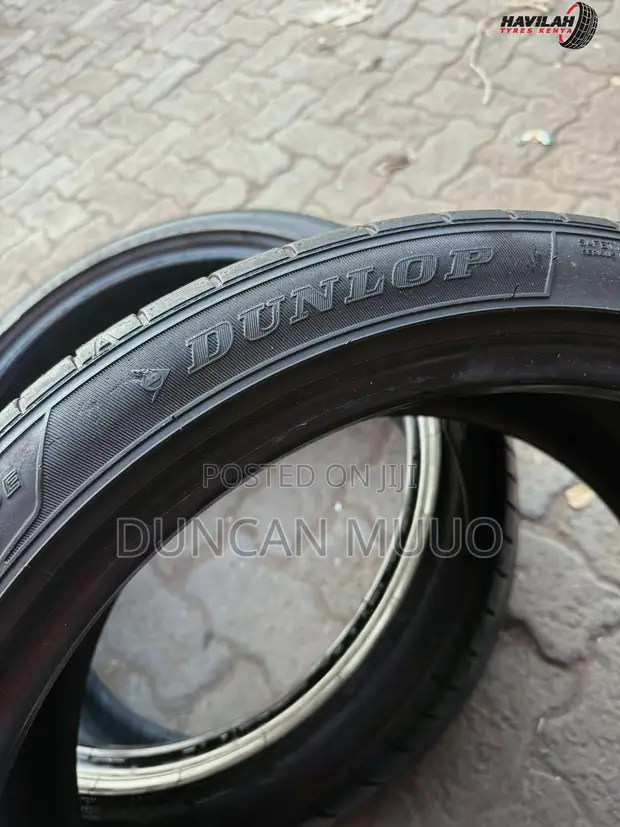 Dunlop 235/40 R18 Tires (Used) - 1
