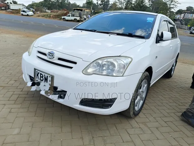 Toyota Corolla RunX 1.8 S AWD 2006 Nyeupe - 1