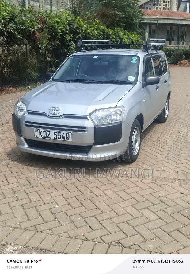New Toyota Probox 1.3 DX Comfort 2WD 2019 Silver - 1