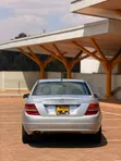 Mercedes-Benz C200 2008 Nyeusi - 3