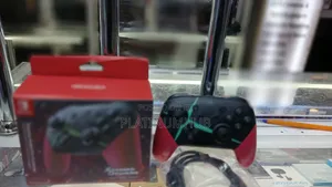 Nintendo Switch OLED Pro Controller - Xenoblade Chronicles 2 Edition