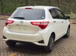 Toyota Vitz 1.3 FWD 5dr 2019 Nyeupe - 2