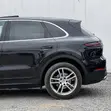 Porsche Cayenne 2019 Nyeusi - 1