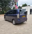 Toyota Voxy 2007 Bluu - 5