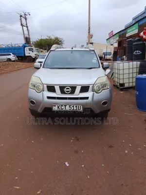Nissan X-Trail 2013 Nyeupe