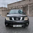 Nissan Navara 2005 Black - 1