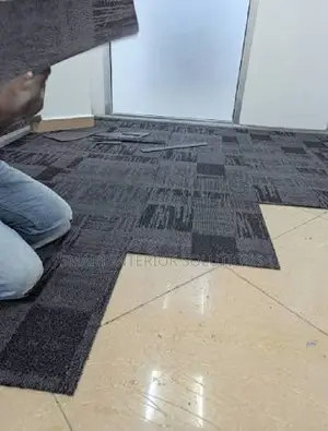 Easy to Install Modern Carpet Tiles