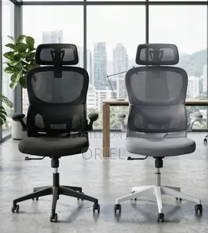 White Ergonomic Office Chair - Adjustable Height, Mesh Back