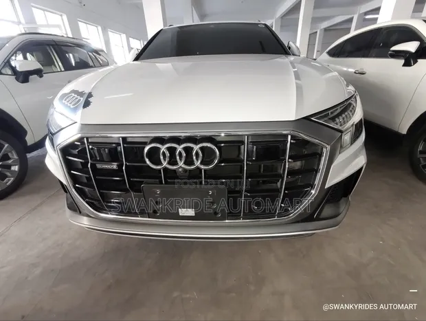 Audi Q8 3.0T Premium AWD quattro 2019 White - 1