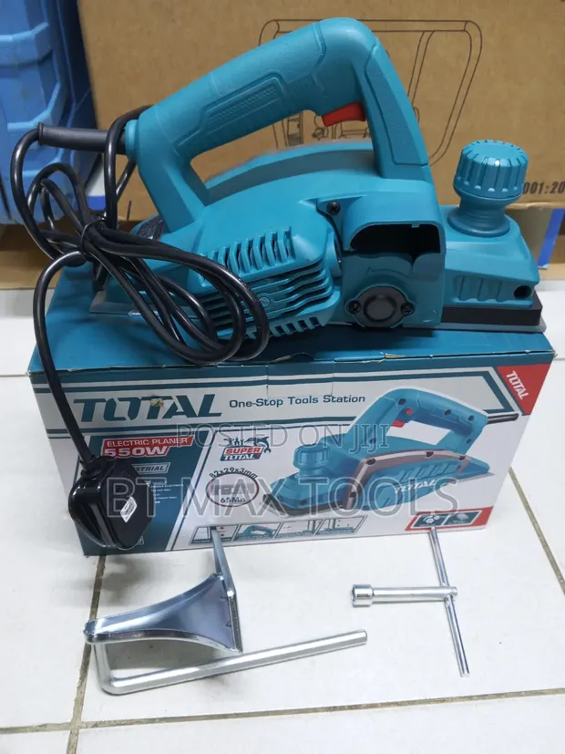 Total 550W Electric Planer - 1