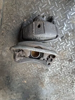 Front Brake Caliper ya Toyota Corolla Spacio (91)