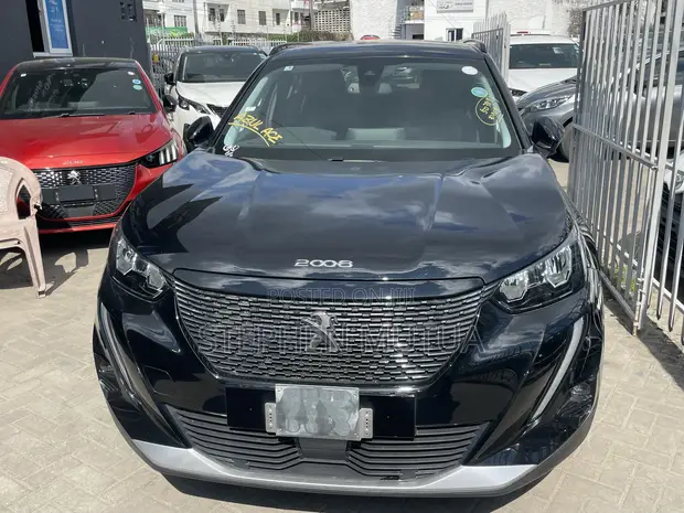 Peugeot 2008 1.2 PureTech (155 Hp) 2020 Nyeusi - 1