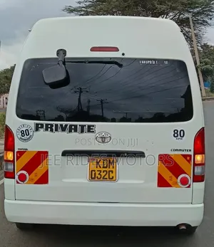 Toyota HiAce 2015 2700cc Petrol