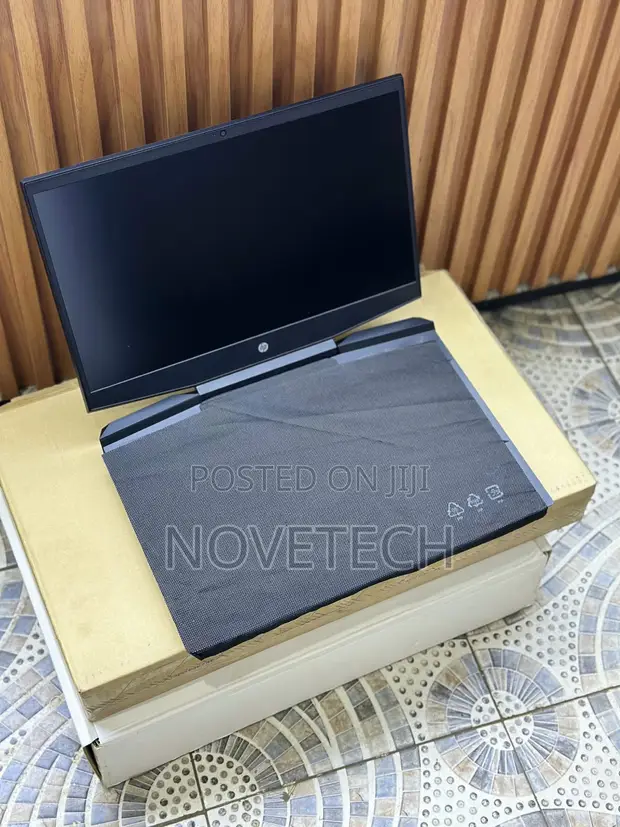 HP Pavilion Gaming Laptop 15-dk2xxx - Intel Core i7, 8GB RAM, 512GB SSD - 1