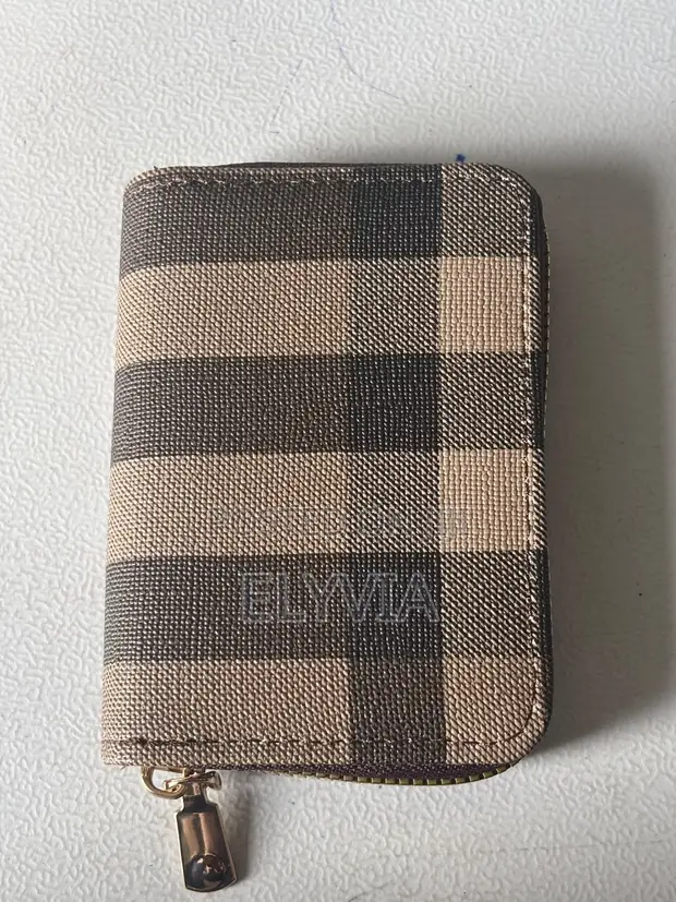 Classic Plaid Cardholder - 1