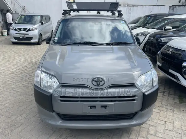 Toyota Probox 1.5 F 2WD 2020 Gray - 1