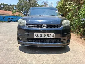 Toyota Corolla Rumion Hatchback 1.5 FWD 2011