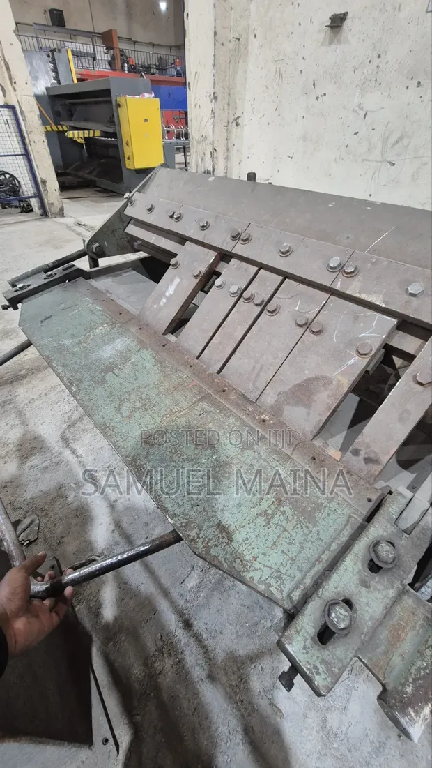 Sheet Metal Bender Imetumika - 1