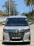 Toyota Alphard 2018 Beige - 2