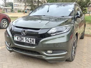 Honda Vezel 1.5 Hybrid RS 2015 SUV