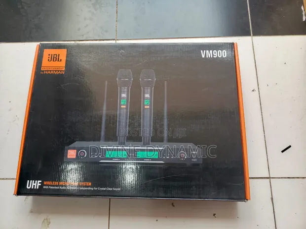 JBL VM900 Wireless Microphone - 1