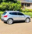Nissan Dualis 2012 Nyeupe - 3