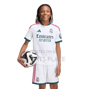 Jezi ya Real Madrid Nyumbani 26/27 - Watoto