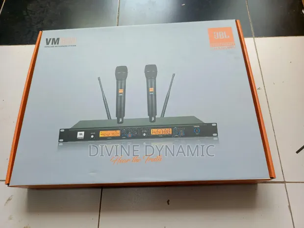 JBL VM500 Wireless Microphone - 1