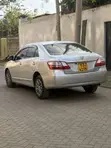 Toyota Premio 2015 Silver - 3